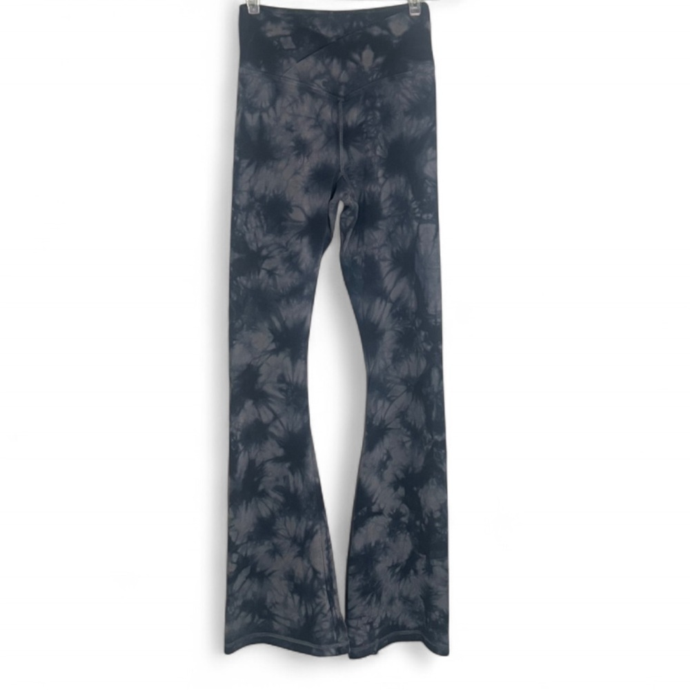 PINK Victoria's Secret Black and Grey Tie-Dye Leggings Women’s S